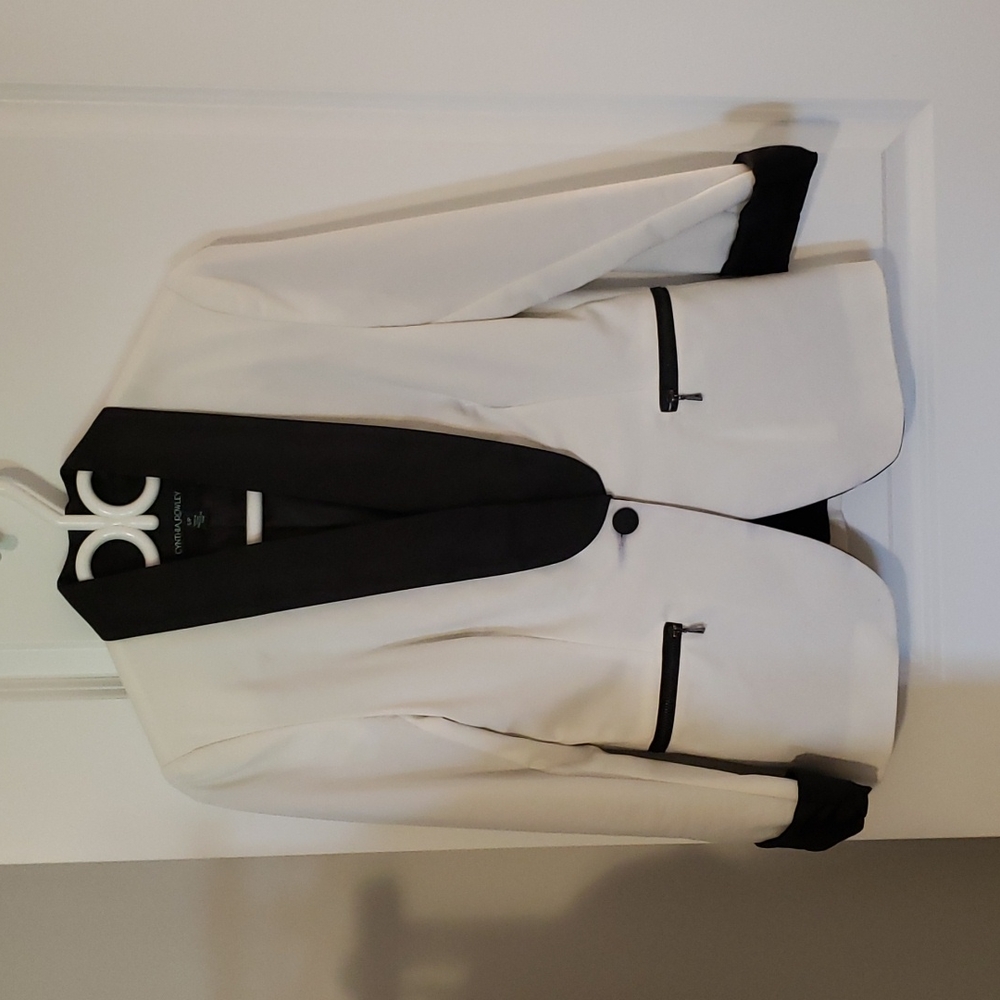 White and black satin blazer size small. BRAND is Cynthia Rowley